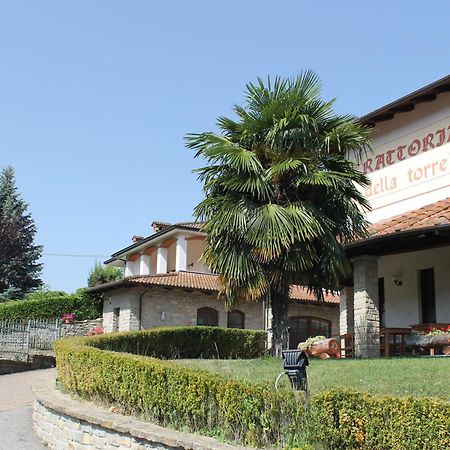 Villa Carla Castino Exterior foto