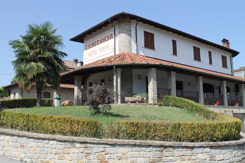 Villa Carla Castino Exterior foto
